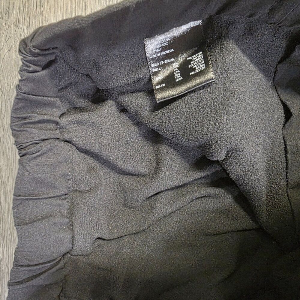 COZY & TOUGH! Heattech Fleece Lined Cargo Pants - Small - Black - Picture 5 of 8